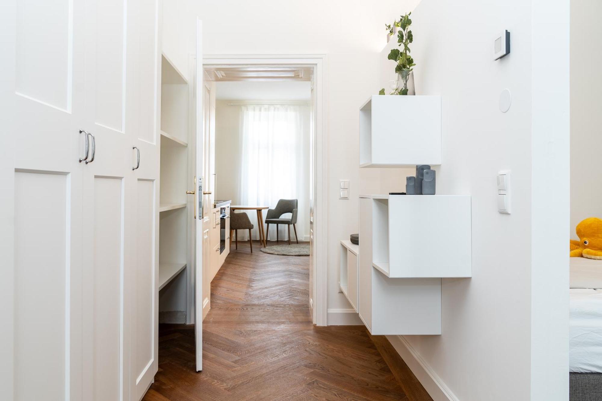 Twenty Five - Work & Life Apartments Амщетен Екстериор снимка